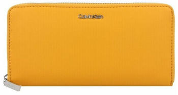 Calvin Klein CK Must (K60K606698) monarch gold