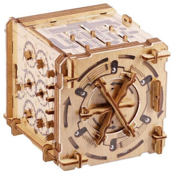 Cluebox Cambridge Labyrinth