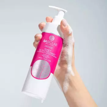 Basiclab Dermocosmetics Micellis Soothing Cleansing Gel for Sensitive & Red-Prone Skin (300 ml)