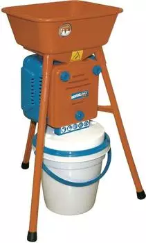 Kerbl Getreidemühle 580 W
