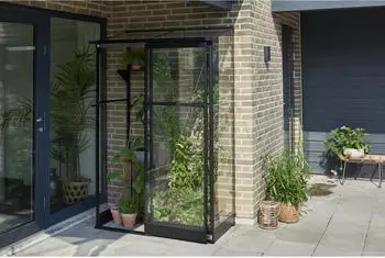 Halls Qube Lean-To 24 3 mm Sicherheitsglas 65 x 127 cm schwarz Halls Qube Lean-To 24 3 mm Sicherheitsglas 65 x 127 cm schwarz