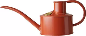 Haws Indoor Metall Gießkanne The Fazeley Flow 0,5 Liter Terracotta Orange