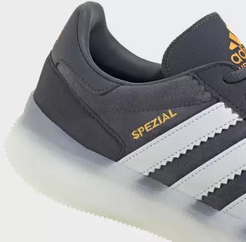 Adidas Indoor Handball Shoe aurora onix/cloud white/lucid tangerine