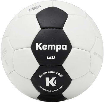 Kempa Leo Black & White 1