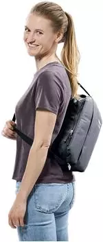 Deuter Passway 4+1 (2023) black – Praktische Ausstattung und durchdachtes Design