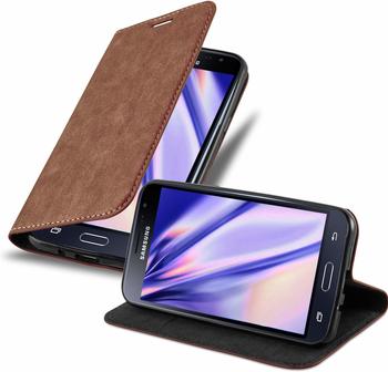 Cadorabo Hülle für Samsung Galaxy J3 2016 in BRAUN - Handyhülle mit Magnetverschluss, Standfunktion und Kartenfach