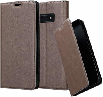 Cadorabo Hülle für Samsung Galaxy S10e in KAFFEE BRAUN - Handyhülle mit Magnetverschluss, Standfunktion und Kartenfach