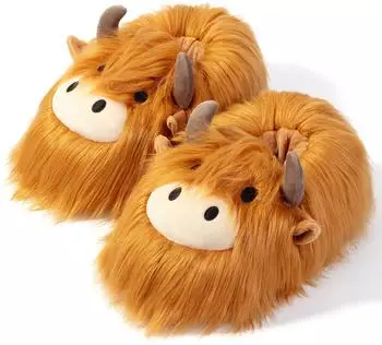 Corimori Highland Cow Plush Slippers zottelkuh