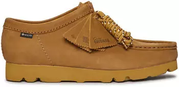 Clarks Wallabee oakmoss nubuck