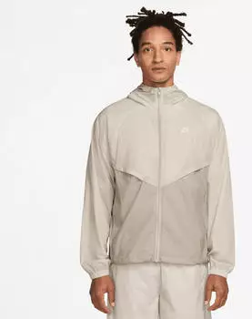 Nike Windrunner Jacke (IO9627-104) light orewood brown/cream ii/weiß