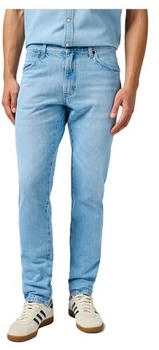 Wrangler River Tapered Fit Jeans