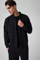 Guess Sweatjacke THOR Stehkragen, Regular Fit, Rei&szlig;verschlusstaschen schwarz...