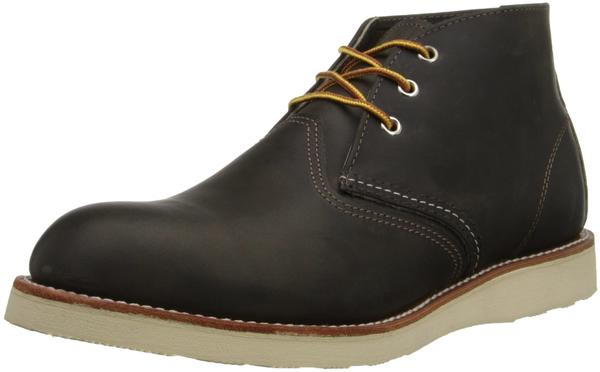 Red Wing Classic Chukka charcoal rough tough leather