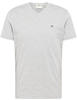 Gant T-Shirt »SLIM SHIELD V-NECK T-SHIRT«, mit einer kleinen Logostickerei...