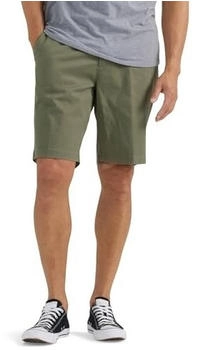 Lee Extreme Motion Flat Front Shorts olivenhain