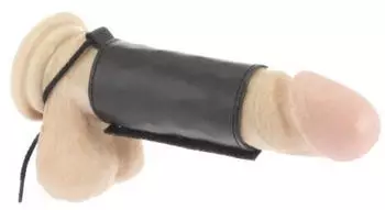 Rimba Penishülle mit Nägeln innen Schwarz 9,3 cm Ø 4,4 cm