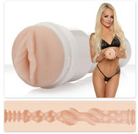 Fleshlight Masturbator mit diskretem Geh&auml;use und strukturierter Innenseite...