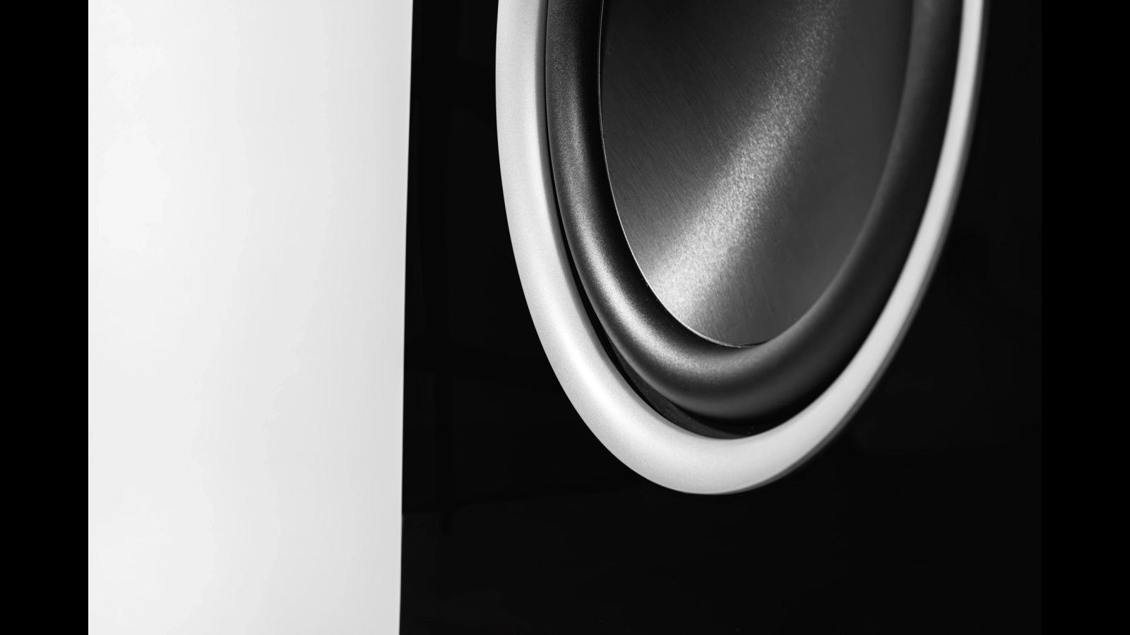 ELAC Concentro M 807