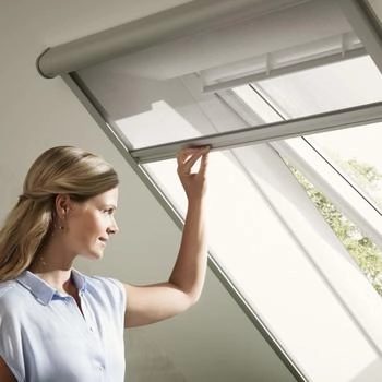 Velux Insektenschutz-Rollo (53 x 160 cm)