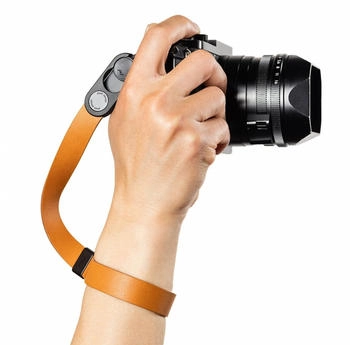 Peak Design Cuff Leather Amber