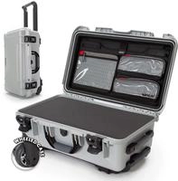 Nanuk 935S-050SV-0A0, Nanuk Case 935 mit Deckel + Organza/Schaumstoff silber