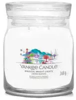 Yankee Candle Magical Bright Lights signature sv&iacute;&Auml;ka velk&aacute; 567 g