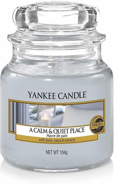 Yankee Candle A Calm & Quiet Place Kleine Kerze 104g