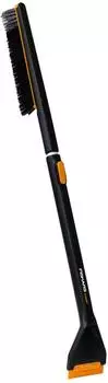 Fiskars X-series Teleskopbesen mit Abstreifer (1078493)
