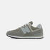 grey/white
