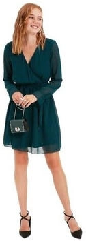 Trendyol Midi Ruffle Hem Fitted Dress smaragdgrün