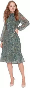 Trendyol Gewebtes Winterkleid Volant grün