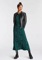 Tamaris Maxikleid "aus elastischer Viskosemischung, taillierte Passform" mit