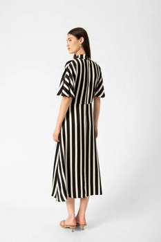 Soaked in Luxury Clero Feminine Form Kleid weiß/schwarz