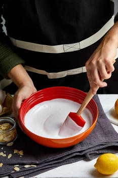 Le Creuset Großer Kochlöffel Craft aus Silikon, Kirschrot, 42104280600000