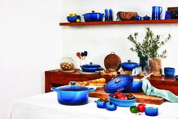 Le Creuset Mittlere Kochkelle Craft aus Silikon, Azure, 93010602220000