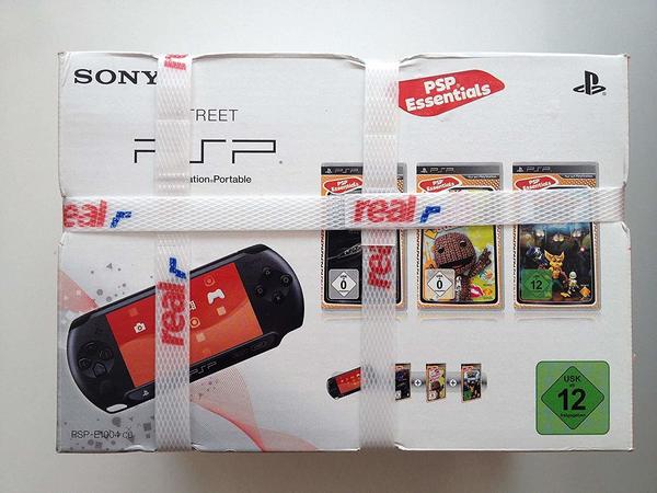 Sony PSP E1000 + Little Big Planet + Gran Turismo + Ratchet & Clank: Size Matters (Bundle)