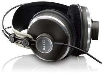 AKG Acoustics K 272 HD