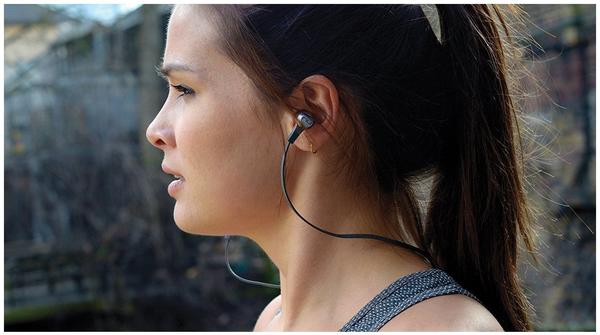 Ohrhörer Allgemeine Daten & Ausstattung Optoma NuForce BE6i In-Ear-Ohrhörer gold