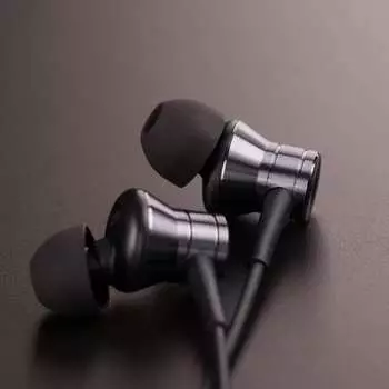 1More Piston Fit E1009 Black – Perfekter Klang für Unterwegs