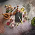 Victorinox Swiss Classic Tomaten- und Wurstmesser mit Wellenschliff, 11 cm in kale green