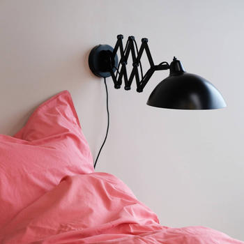 Dyberg Larsen Futura Wandlampe mit Scherenarm