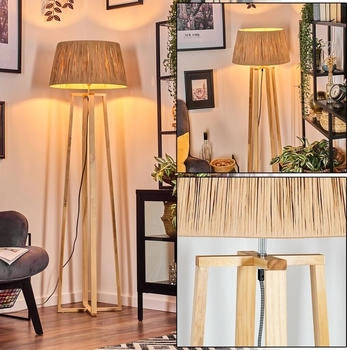 Hofstein Mila Stehlampe mit Holzfuß und Schirm aus Bast