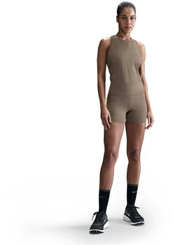 Nike Swift Damen-Laufshorts mit hohem Taillenbund und Taschen (ca. 10 cm) (HJ2258) mink brown