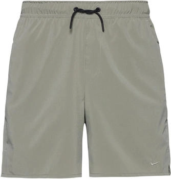 Nike Unlimited vielseitige Dri-FIT Herrenshorts ohne Futter (ca. 18 cm) - Gr&uuml;n DV9340-320