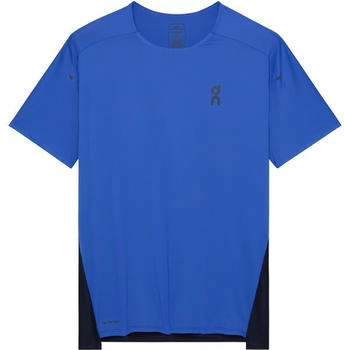 On T-Shirt blau