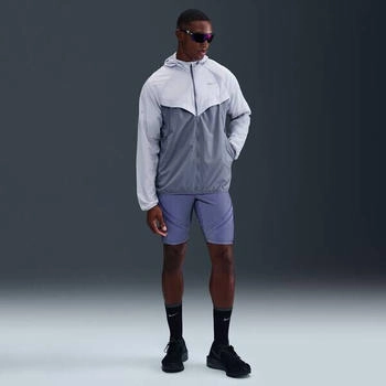 Nike Stride Repel-Laufjacke (HV4548-057) grau