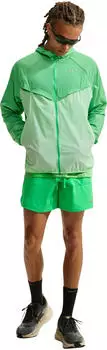 Nike Stride Laufjacke green spark/cucumber calm (Herren) (HV4548-329)