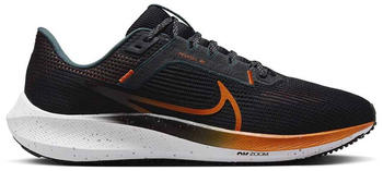 Nike Pegasus 40 black/khaki/deep jungle/safety orange