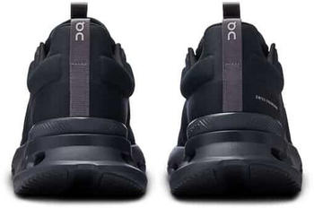 On Cloudnova X (3ME30410106) triple black – CloudTec-Dämpfung reduziert Gelenkbelastung auf hartem Untergrund