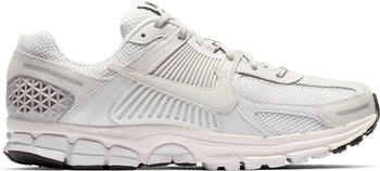 Nike ZOOM VOMERO 5 Sneaker